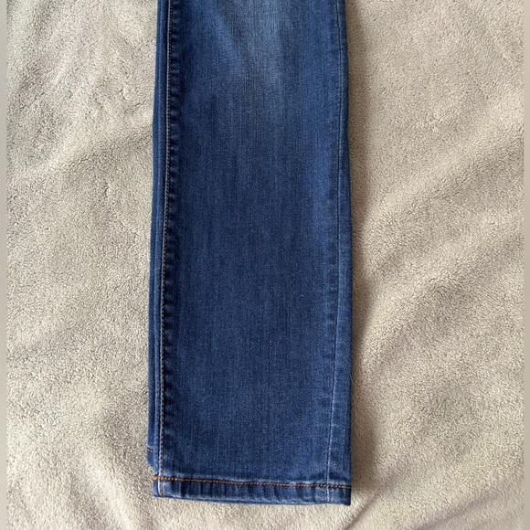 Judy Blue straight denim - Picture 4 of 4